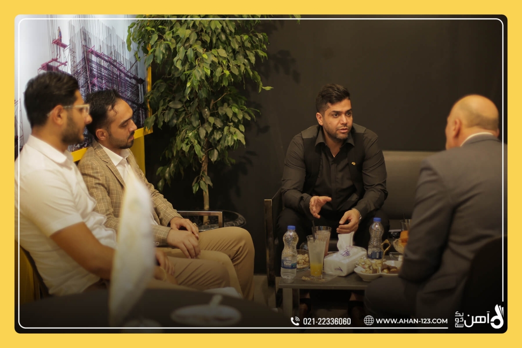 حضور در نمایشگاه